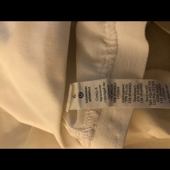 🍋RARE Lululemon white peplum tank - Picture 5 of 5